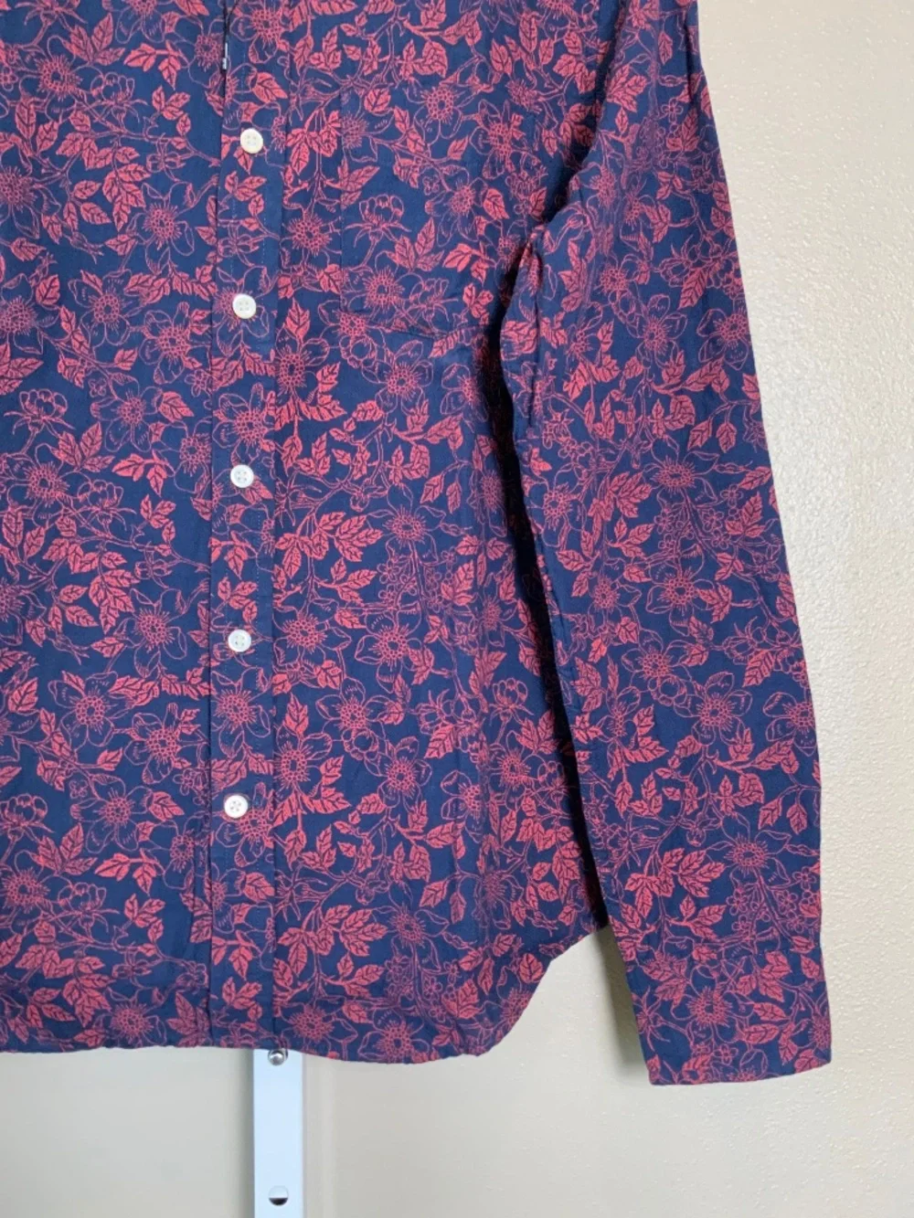 Banana Republic Untucked Slim Fit Double Weave Floral Button Down Oxford Shirt